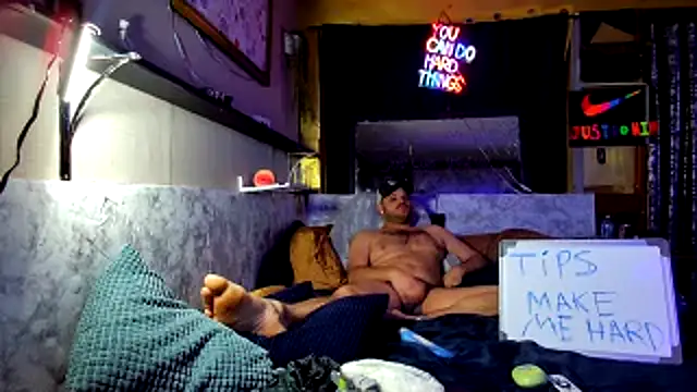 Xstumpy online show from April 12, 10:48 pm