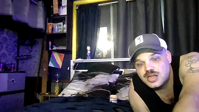 Snapshot of Xstumpy chatting on June 19, 3:22 am Xstumpy online show from June 19, 3:22 am