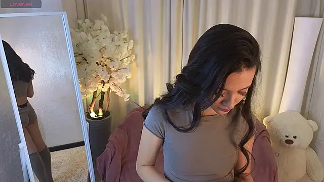 Snapshot of Janet_Jee chatting on October 13, 11:21 am Janet Jee online show from October 13, 11:21 am