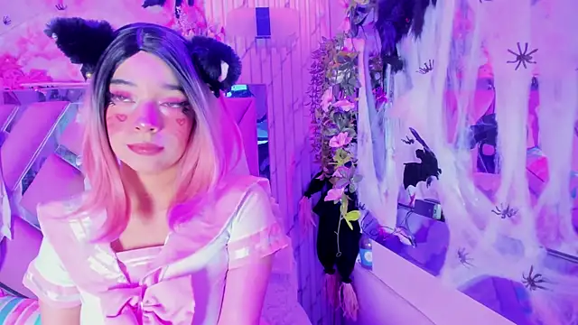 Akane Hikari  online show from November 6, 6:58 am