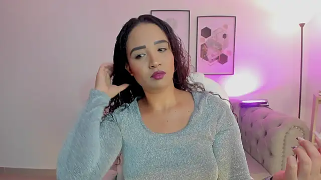 Snapshot of Sharon_breezee chatting on October 7, 3:58 am Sharon breezee online show from October 7, 3:58 am