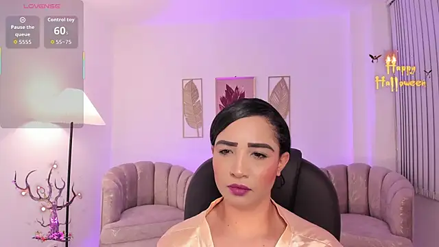 Snapshot of Sharon_breezee chatting on October 25, 3:36 am Sharon breezee online show from October 25, 3:36 am