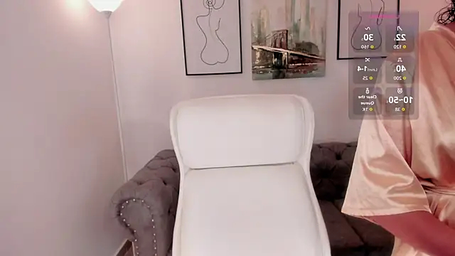 Snapshot of Sharon_breezee chatting on November 9, 2:21 am Sharon breezee online show from November 9, 2:21 am