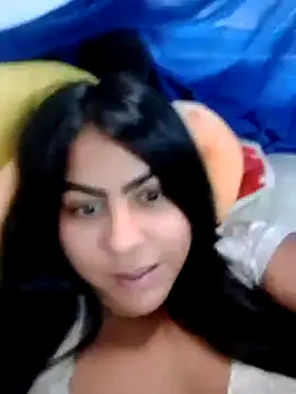 Snapshot of candytyler_ chatting on October 17, 10:45 pm candytyler online show from October 17, 10:45 pm