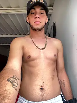 enzo vittale03  online show from January 8, 9:50 pm