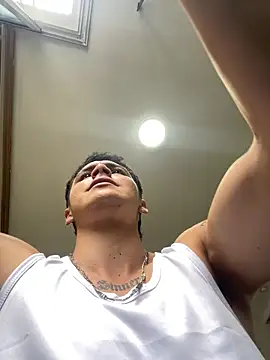 Leo santoro online show from February 24, 1:20 pm