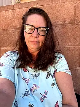 Snapshot of petalsexy chatting on October 4, 7:12 pm petalsexy online show from October 4, 7:12 pm