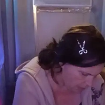 petalsexy online show from November 28, 7:38 pm