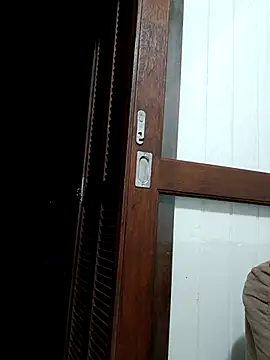 cicinha3657 online show from March 29, 4:23 am