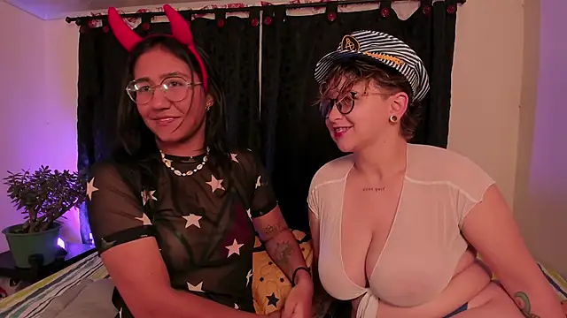 CrazyCakes  online show from October 29, 3:42 am