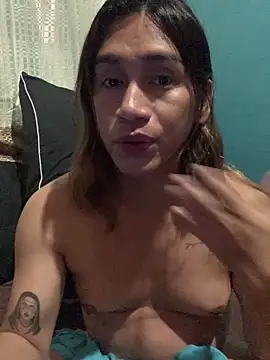 pretty TRANSjona online show from November 15, 7:54 pm