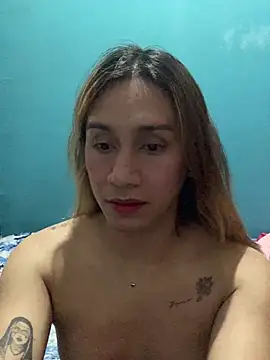 pretty TRANSjona online show from April 22, 8:43 pm