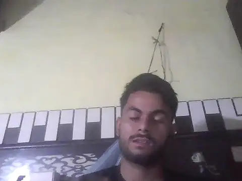 ursdreamperson online show from October 30, 2:24 am