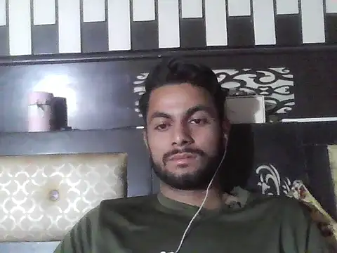 ursdreamperson online show from November 15, 4:43 am