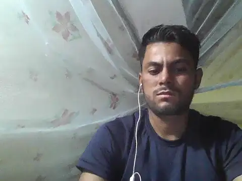 ursdreamperson online show from November 27, 4:31 pm