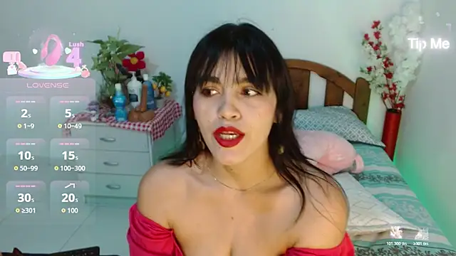 Snapshot of angelly__kate chatting on February 24, 1:47 am angelly kate online show from February 24, 1:47 am