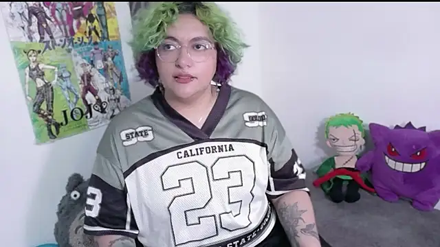 XxGreenGoodxX online show from April 18, 6:45 pm