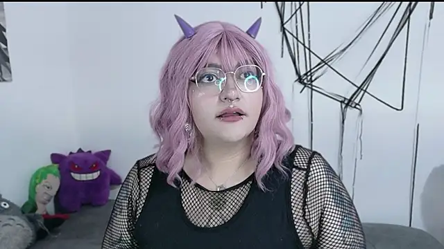 XxGreenGoodxX online show from April 21, 6:55 pm