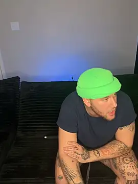 theviberoom online show from December 15, 6:34 pm