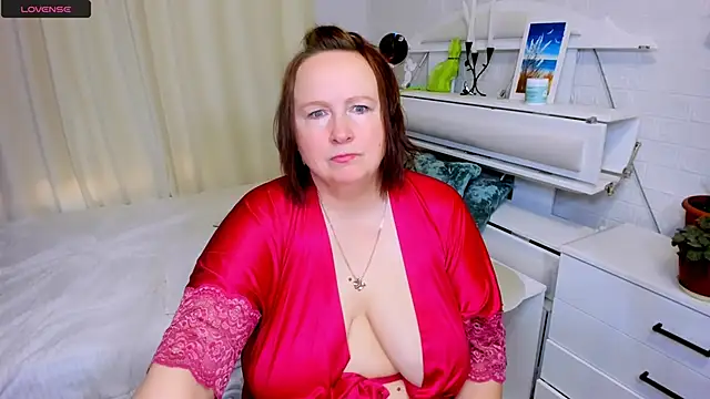 WifeyXRated online show from April 21, 5:36 am