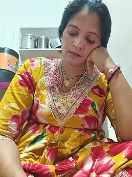 Snapshot of Chhaya_hot chatting on June 3, 6:38 am Chhaya hot online show from June 3, 6:38 am