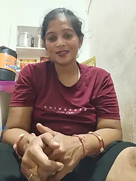 Snapshot of Chhaya_hot chatting on June 15, 4:25 am Chhaya hot online show from June 15, 4:25 am