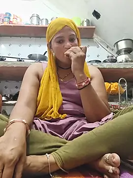 Snapshot of Chhaya_hot chatting on June 27, 12:22 pm Chhaya hot online show from June 27, 12:22 pm