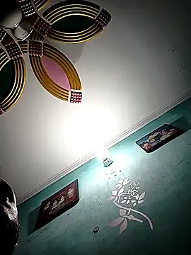 Snapshot of amitkumarkangra chatting on September 8, 2:16 pm amitkumarkangra online show from September 8, 2:16 pm