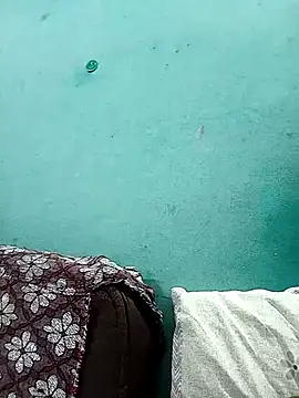 Snapshot of amitkumarkangra chatting on October 14, 8:04 am amitkumarkangra online show from October 14, 8:04 am