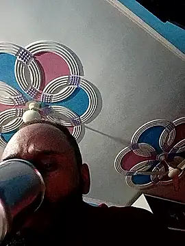 Snapshot of amitkumarkangra chatting on October 21, 1:06 am amitkumarkangra online show from October 21, 1:06 am