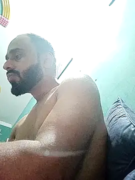 Snapshot of amitkumarkangra chatting on October 22, 9:42 am amitkumarkangra online show from October 22, 9:42 am