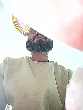 Snapshot of amitkumarkangra chatting on November 18, 3:27 pm amitkumarkangra online show from November 18, 3:27 pm