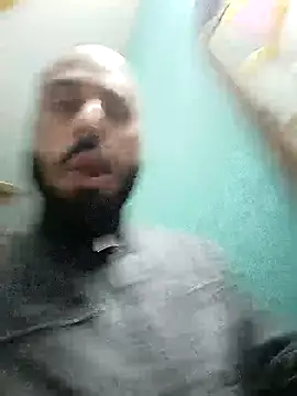 Snapshot of amitkumarkangra chatting on November 22, 1:15 am amitkumarkangra online show from November 22, 1:15 am