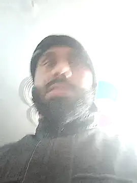 Snapshot of amitkumarkangra chatting on November 28, 1:30 am amitkumarkangra online show from November 28, 1:30 am