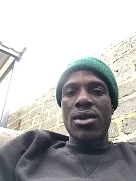 cuminsidebby online show from November 8, 10:15 am