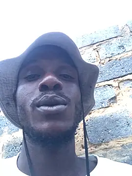 cuminsidebby online show from February 14, 4:48 pm