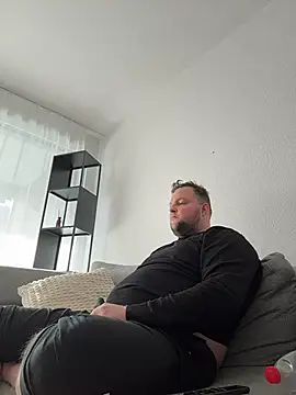 Matti1998sexy online show from November 13, 9:41 am