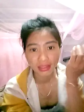 Phuongphuongg online show from November 10, 3:38 am