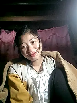 Phuongphuongg online show from November 13, 2:43 am