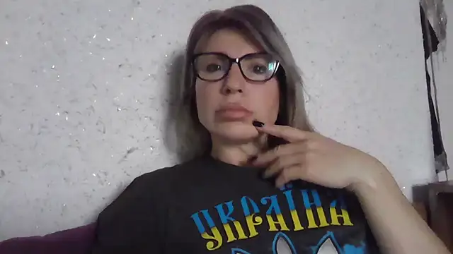 fox red lady7 online show from February 15, 9:08 am