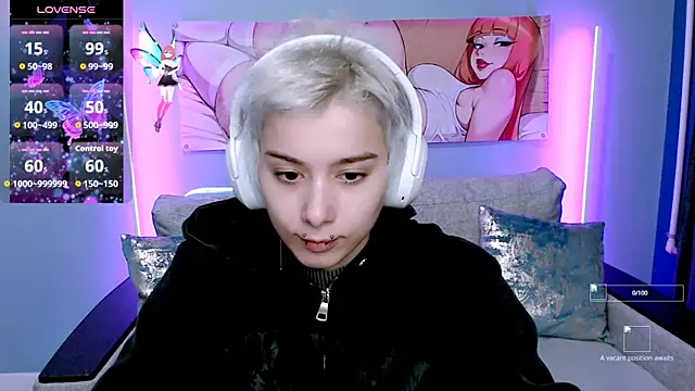 SophieAsh online show from November 2, 2:08 pm