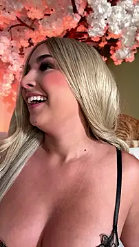 Snapshot of jesse_veraa_ chatting on July 30, 11:37 pm jesse veraa online show from July 30, 11:37 pm