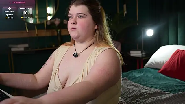 Mia Ray online show from March 25, 5:52 pm