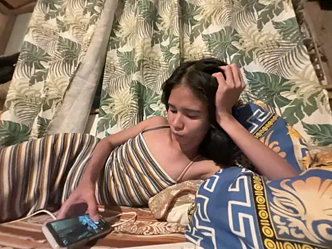 asya chris online show from May 21, 11:28 am