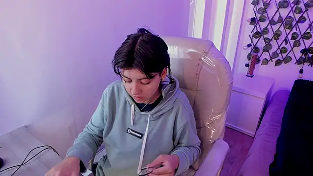 Nathaly ds online show from October 25, 8:14 pm