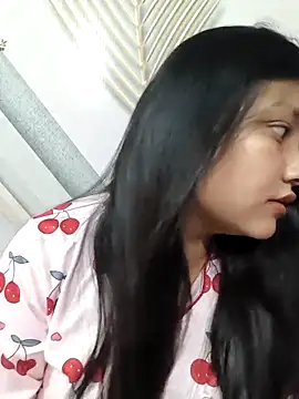 Snapshot of Dipali143143 chatting on April 14, 8:53 am Dipali143143 online show from April 14, 8:53 am