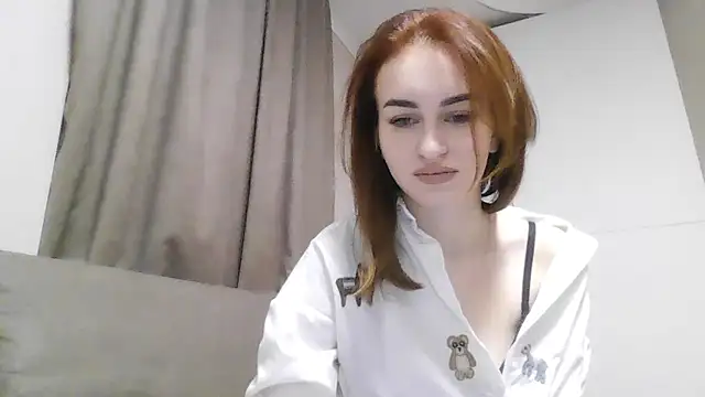 Requellia online show from November 9, 8:29 pm