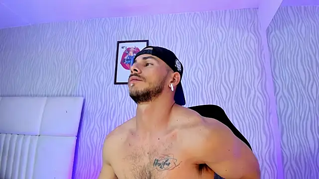 dylan jacobx online show from December 1, 3:44 am