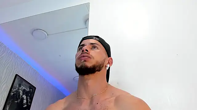 dylan jacobx online show from April 9, 7:03 am