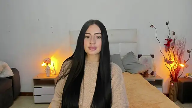 hannahdvil1 online show from November 14, 12:48 pm